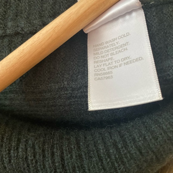 Zella Sweater, Dark Green, size XXS, worn once. - Picture 7 of 9